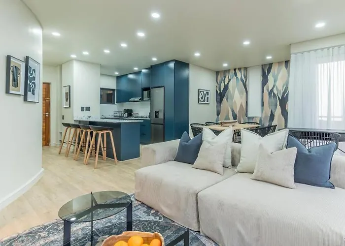 Modern Central 1 Bedroom Apartment